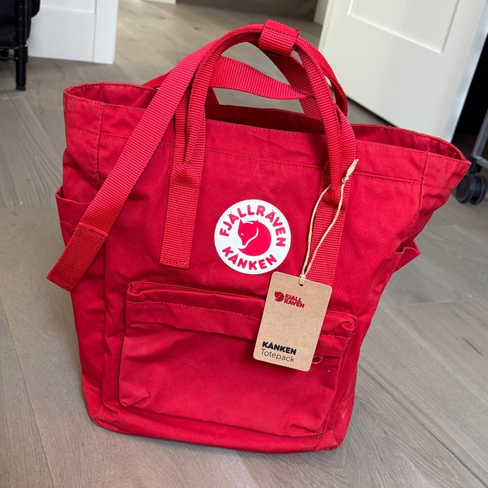 Fjällräven Kånken Red Convertabke Tote/Backpack